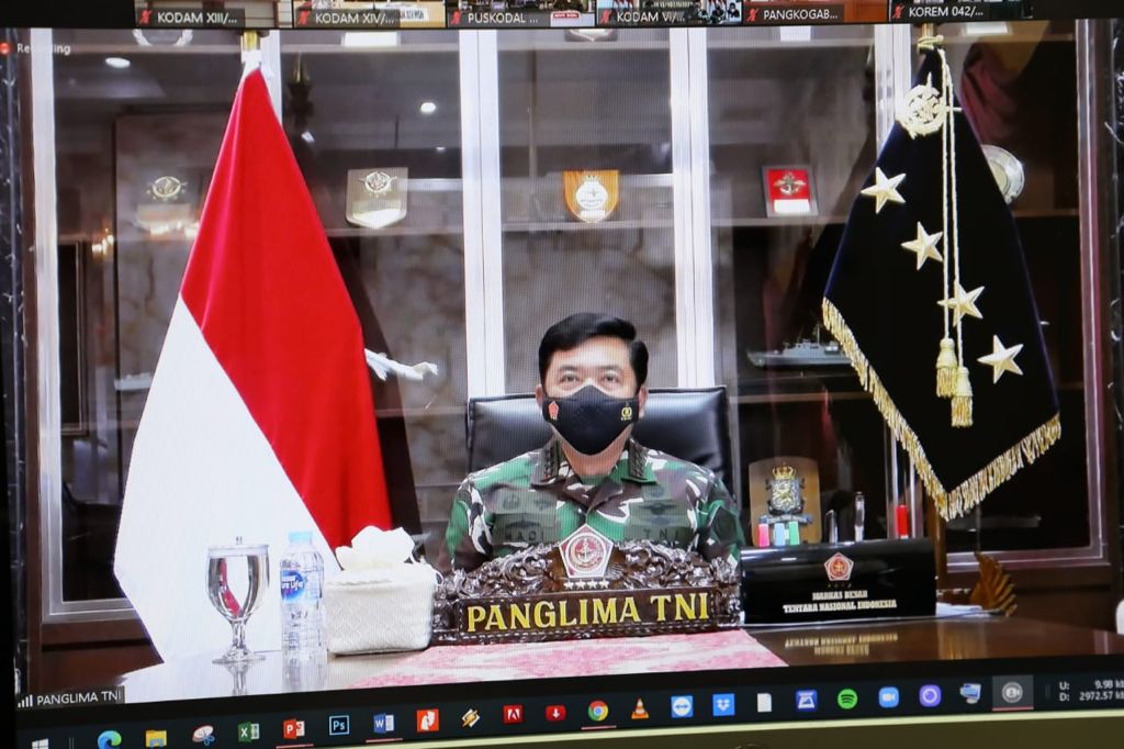 Panglima TNI Pimpin Rapat Evaluasi Penanganan Covid-19 dan Vaksinasi