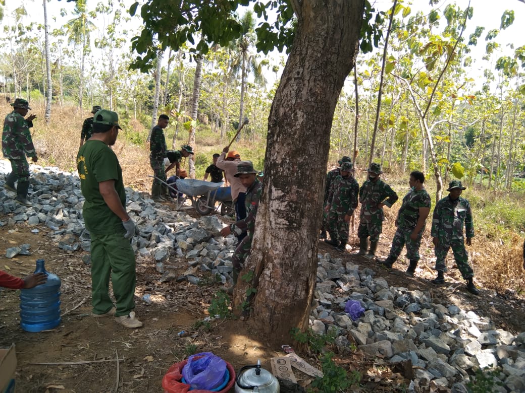 Jiwa Korsa Kunci Kesuksesan TMMD Ke 112 Kodim 0720/Rembang