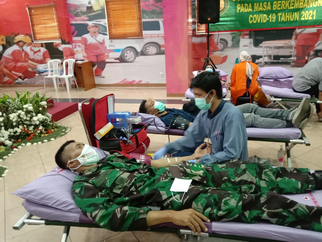 Kodim 0501 Bersama Yayasan Sri Sathya Sai Baba dan PMI Gelar Aksi Donor Darah