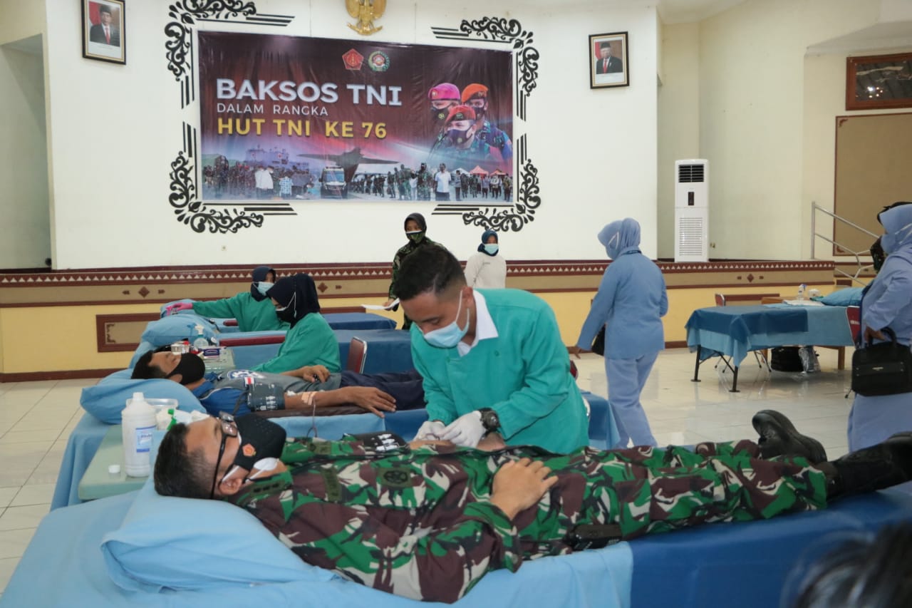 Jelang HUT TNI Ke 76 Lanud Iswahjudi Gelar Donor Darah