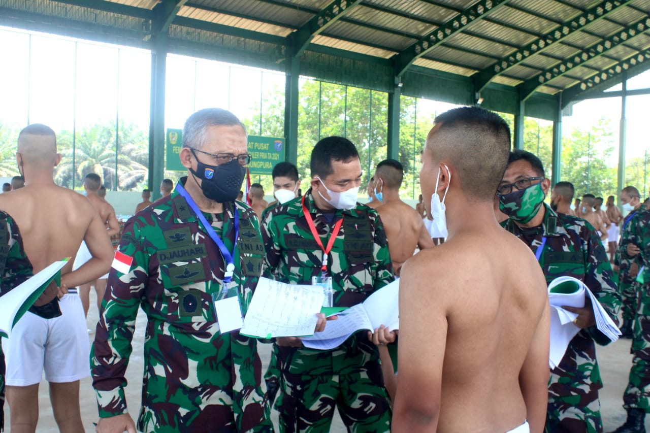 Kasdam XII/Tpr Pimpin Sidang Pantukhir Caba PK TNI AD Sumber Reguler