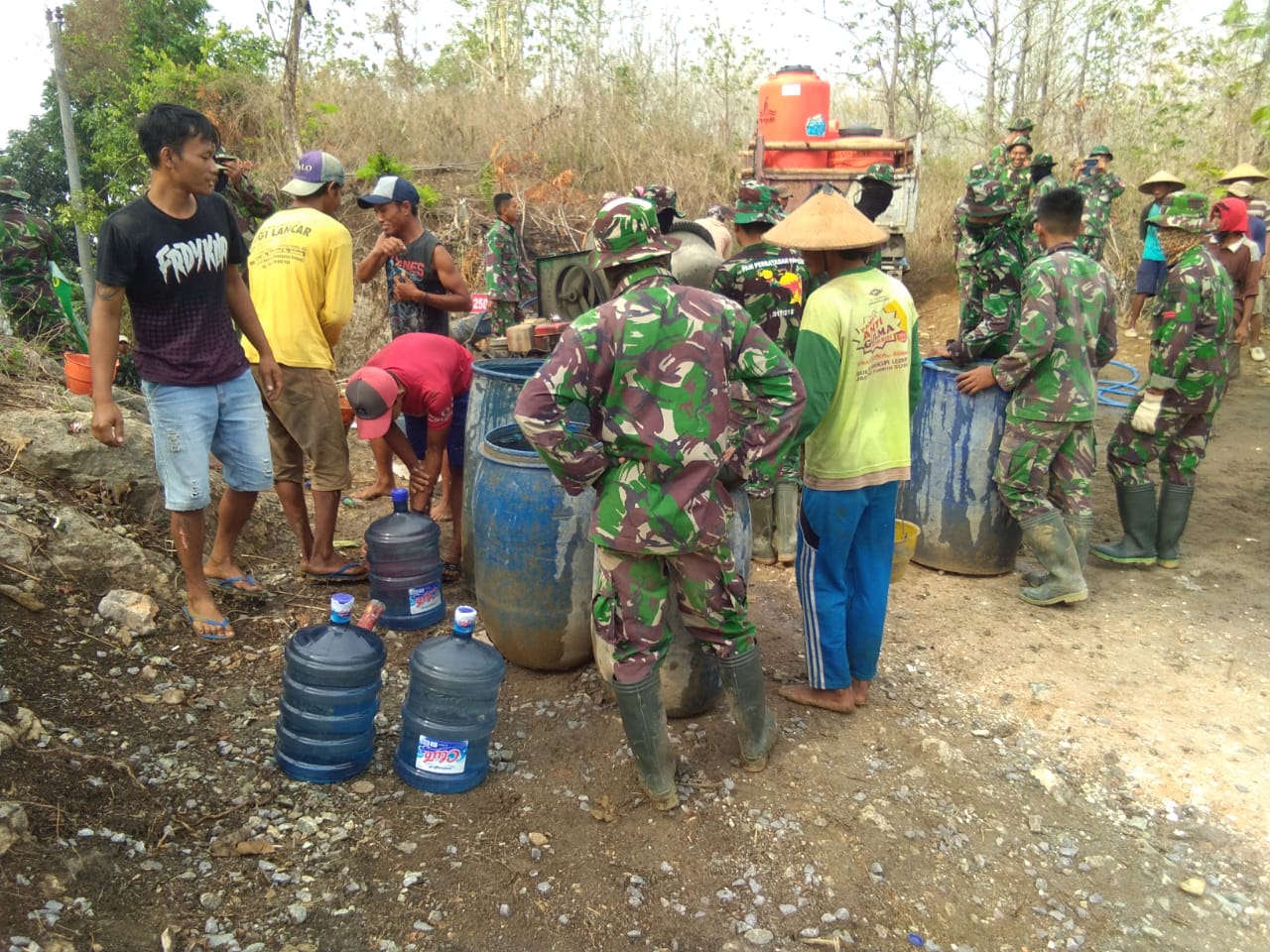 Satgas TMMD Pastikan Ketersediaan Air Minum Tetap Ada