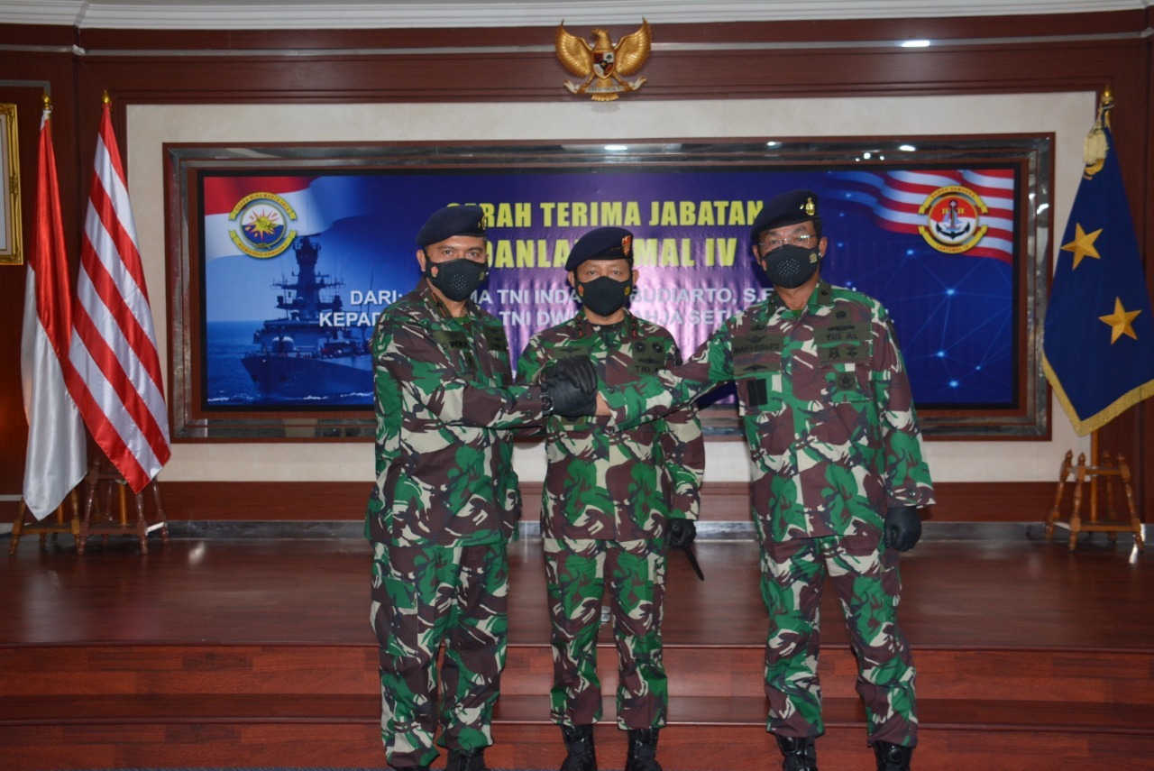 Laksamana Pertama TNI Dwika Tjahja Setiawan Resmi Jabat Danlantamal IV Tanjung Pinang