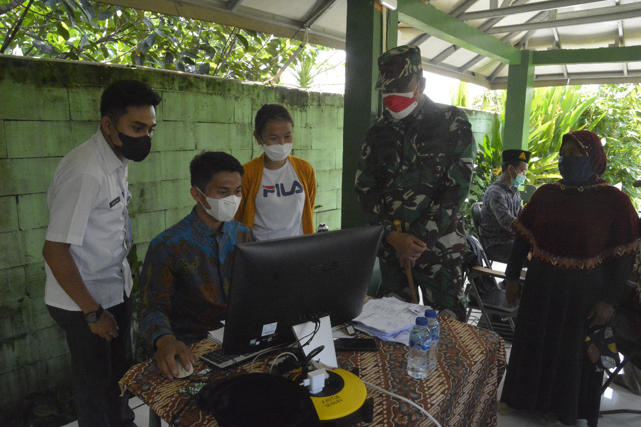 Ponpes Umar Bin Khattob Sasaran Percepatan Vaksinasi Danrem 061/Sk