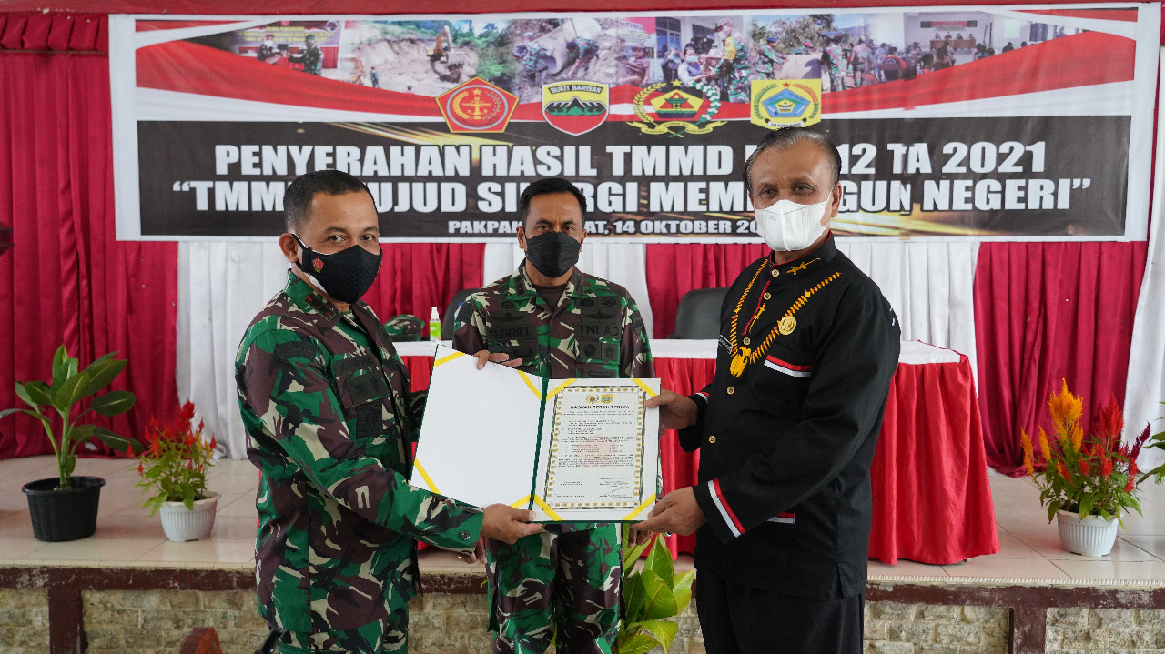 Danrem 023/KS Resmi Tutup TMMD ke-112 Kab Pakpak Bharat Kodim 0206/Dairi