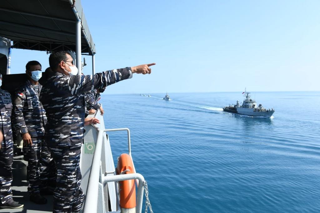 Puluhan Kapal Perang Laksanakan Peperangan Uji Kemampuan Teknologi di Perairan Laut Jawa