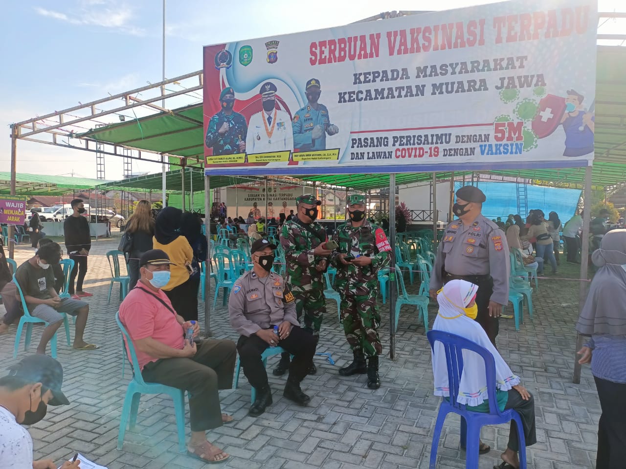 Ribuan Masyarakat Kecamatan Muara Jawa Kembali Penuhi Serbuan Vaksinasi Kodim Kukar