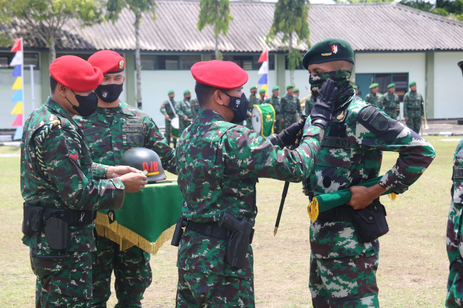 Danpusdiklatpassus Resmi Tutup Pendidikan Raider