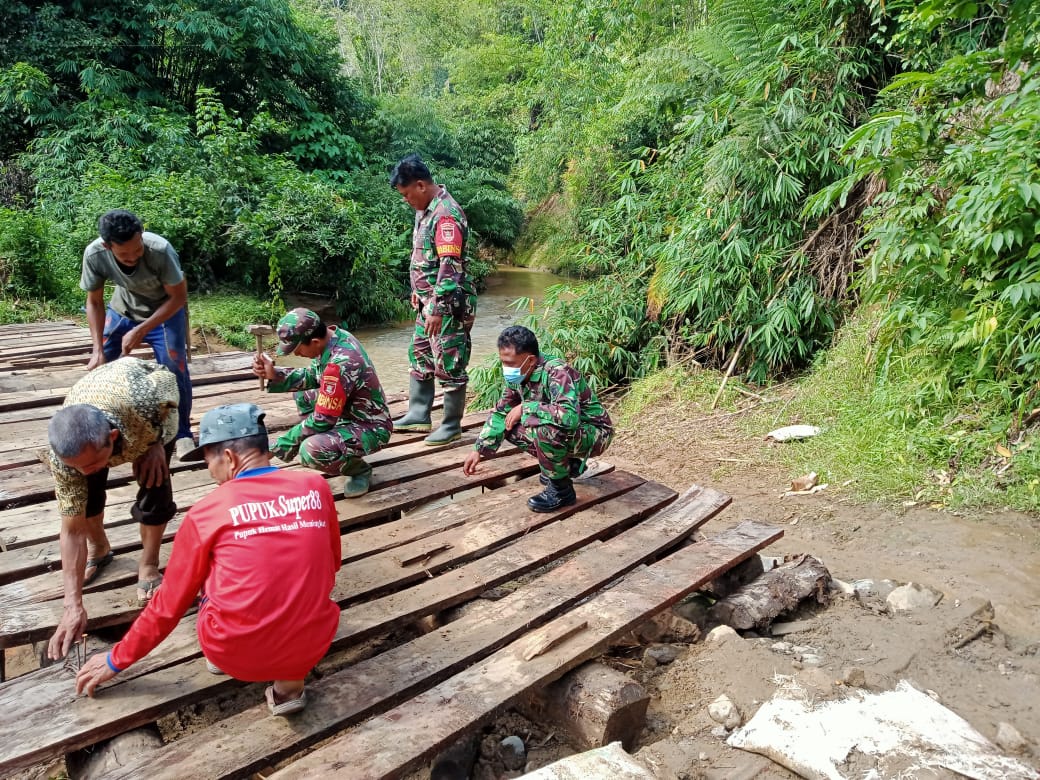 Jembatan Darurat Selesai, Dua Desa Kembali Terhubung