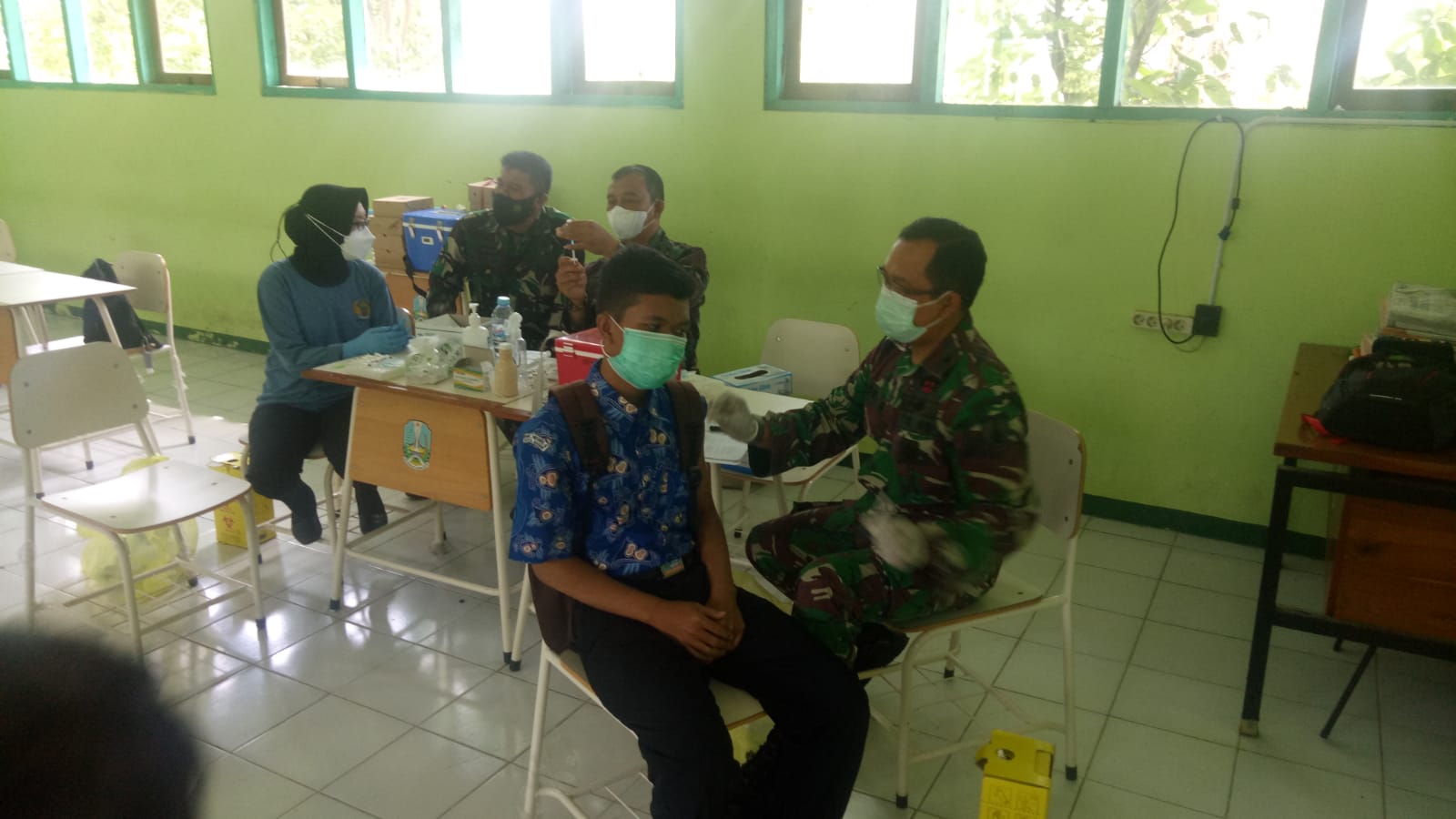 Kodim 0803/Madiun Gelar Serbuan Vaksinasi Dosis Dua Bagi Masyarakat dan Pelajar