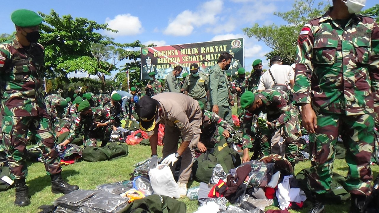 Kolakopsrem 174 Merauke Gelar Sweping Gabungan Terhadap Satgas Pamtas RI-PNG Yonif 122/TS dan Yonif 611/AWL yang Purna Tugas