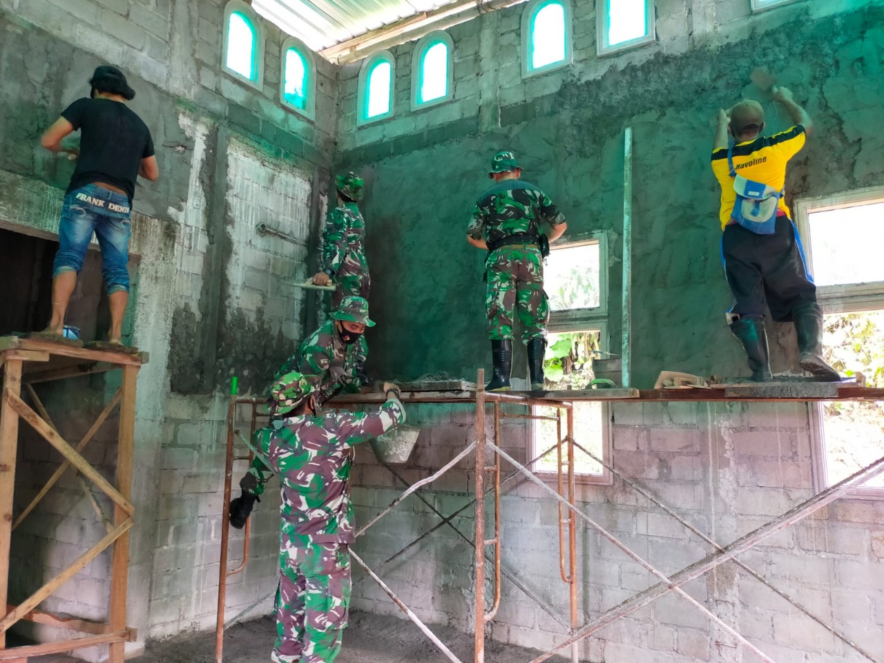 Bantu Percepatan Renovasi Mushola, Sebagai Wujud Kepedulian Kepada Warga