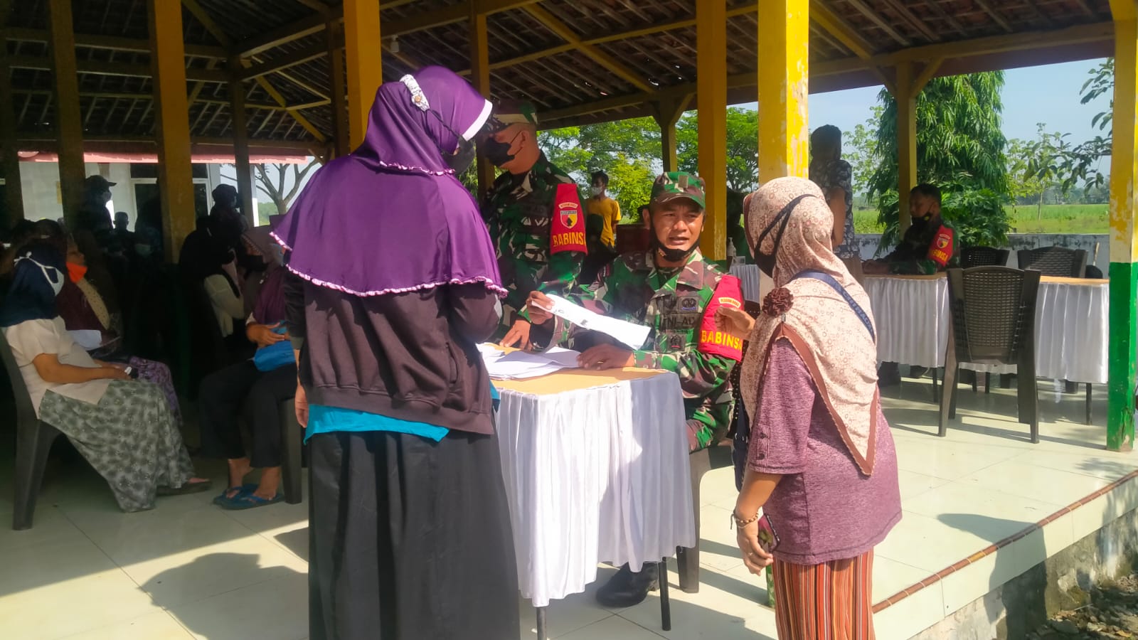 Kodim 0803/Madiun Gelar Serbuan Vaksinasi Dosis Pertama dan Kedua Bagi Masyarakat