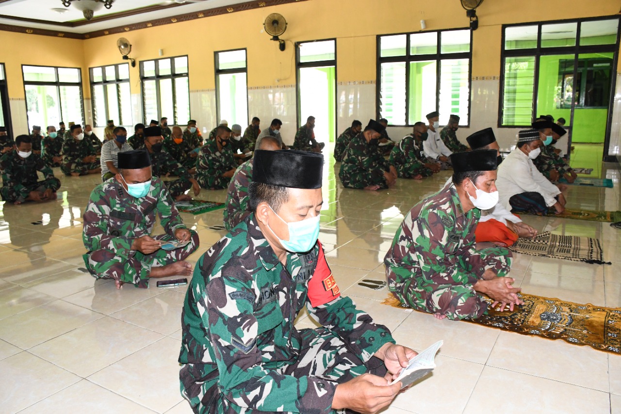 Sambut HUT ke 58 Korem 081/Dsj, Kodim 0802/Ponorogo Gelar Yasinan dan Doa Bersama