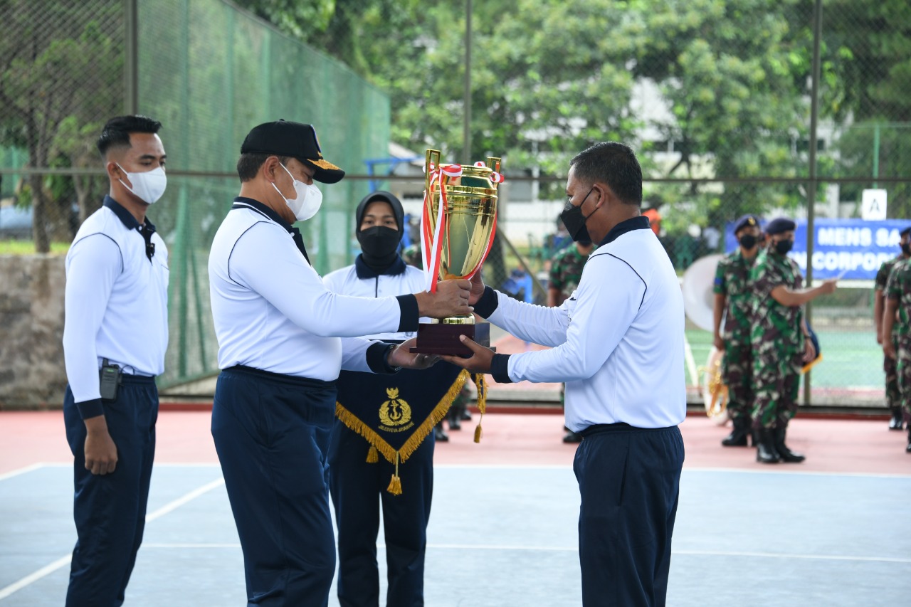 Gairahkan Olahraga Tenis Lapangan, TNI AL Gelar Kasal Cup 2021