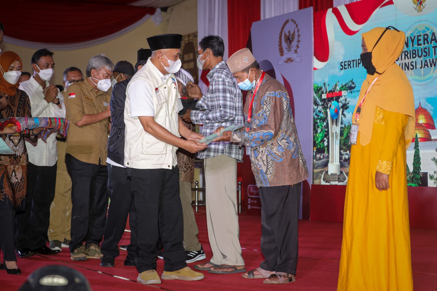 MenKopUKM: UKM Mart Ponpes Assalam Sukabumi Bisa Jadi Laboratorium Kewirausahaan