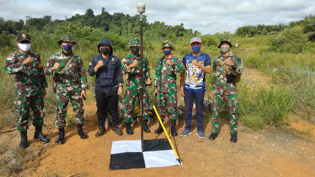 Satgas Yonif 144/JY Mendampingi Giat CBDRF Tim Dittopad dan BIG di Perbatasan