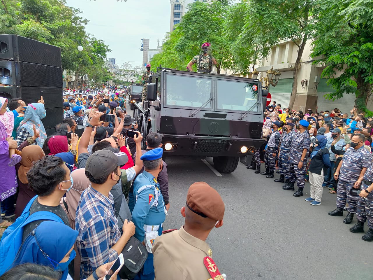 Jalin Kemanunggalan Dengan Masyarakat, TNI AL Gelar Navy Day