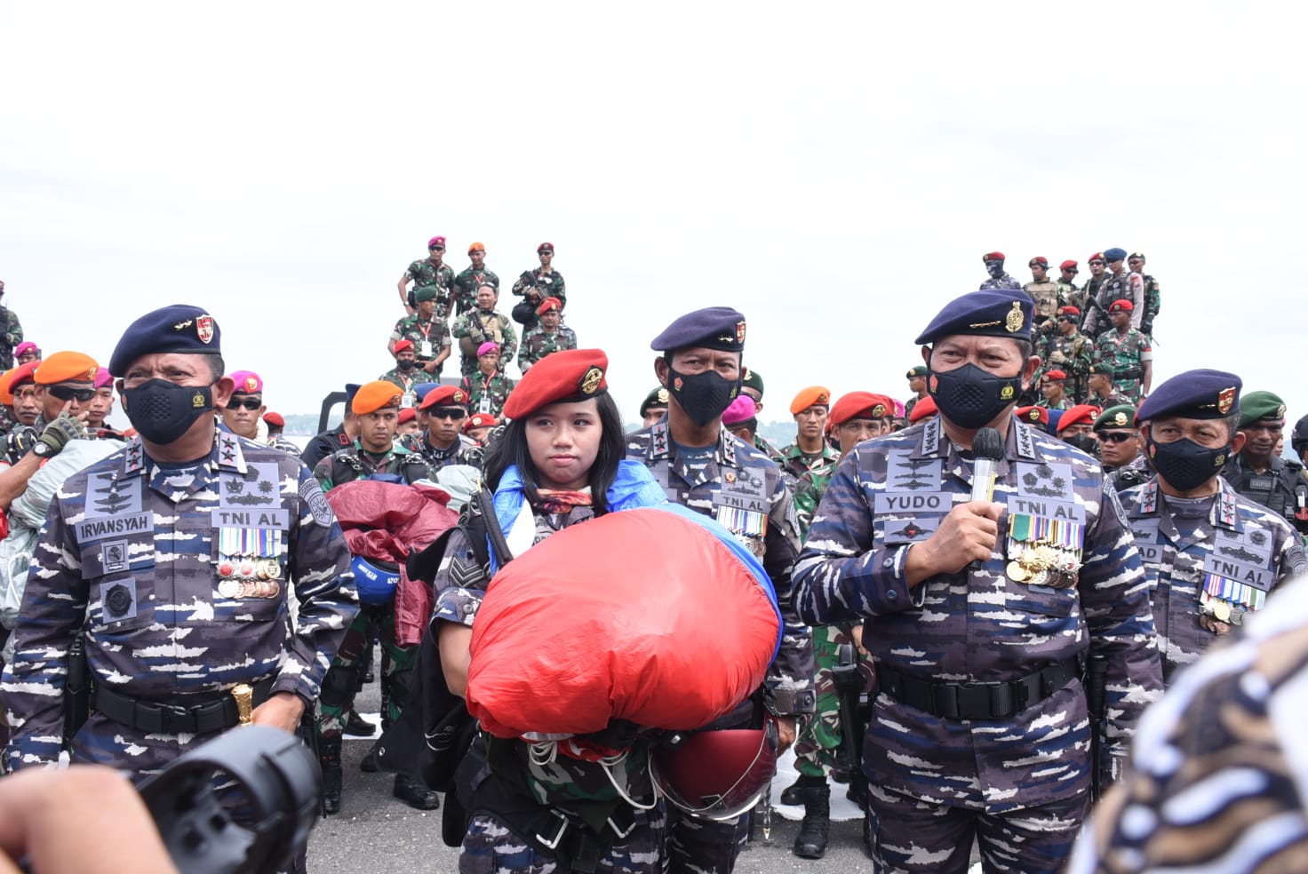 Integritas dan Soliditas TNI POLRI Warnai Hari Armada 2021