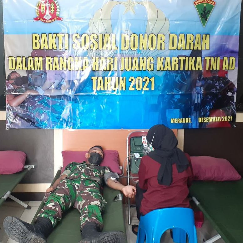 Jelang Hari Juang Kartika, Yonif 757/GV Penuhi Stok Darah PMI Merauke