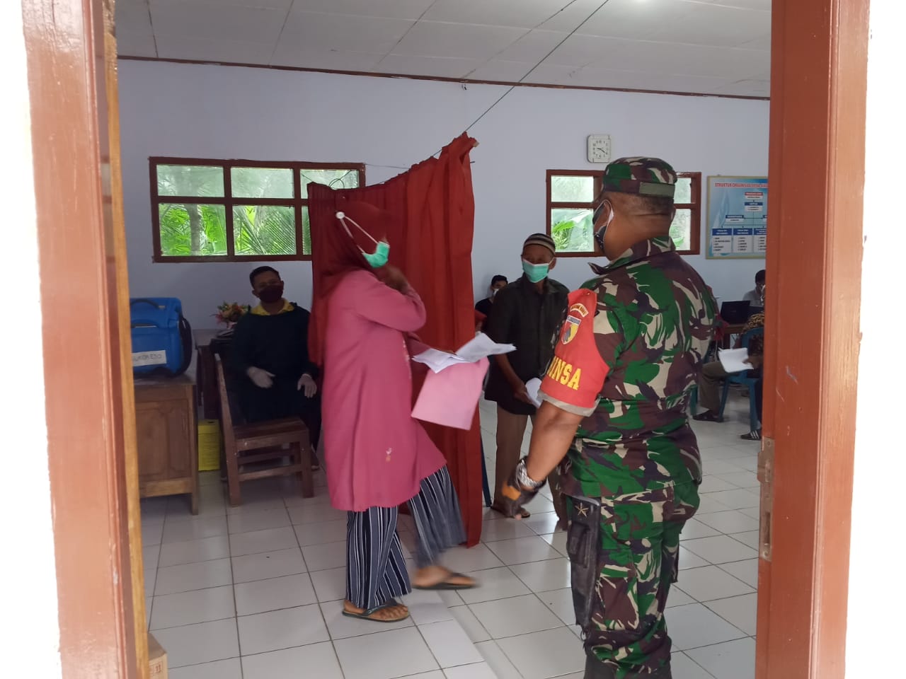 Gencarkan Vaksinasi, Koramil 0801/09 Sudimoro Lakukan Pendampingan Warga Binaan