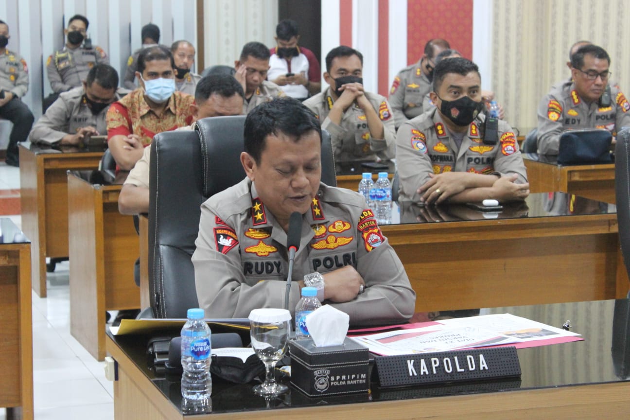 Kapolda Banten Ikuti Rakor Tindak Lanjut Arahan Presiden RI Antisipasi Penanganan Covid-19