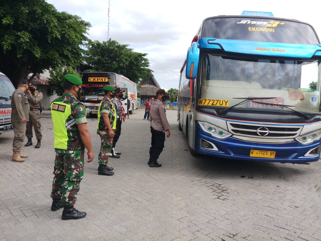 Personil Gabungan TNI-Polri Madiun Dikerahkan Amankan Nataru