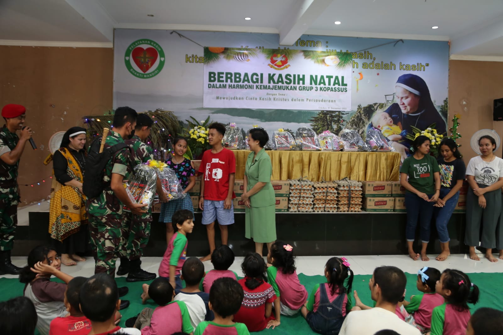 Bingkisan Kasih untuk Panti Asuhan Pelayanan Kasih Mandiri Cibubur dari Grup 3 Kopassus