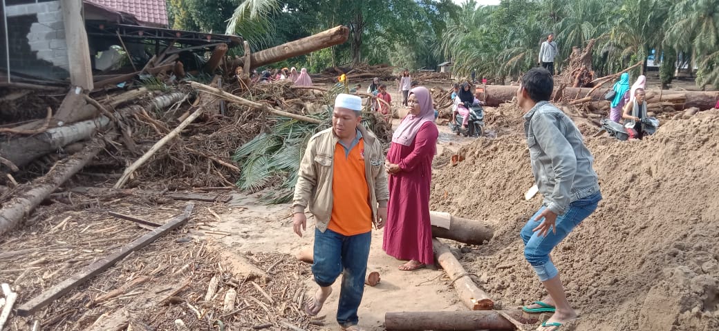 Bupati Padang Lawas Tetapkan Status Tanggap Darurat Bencana Banjir Bandang