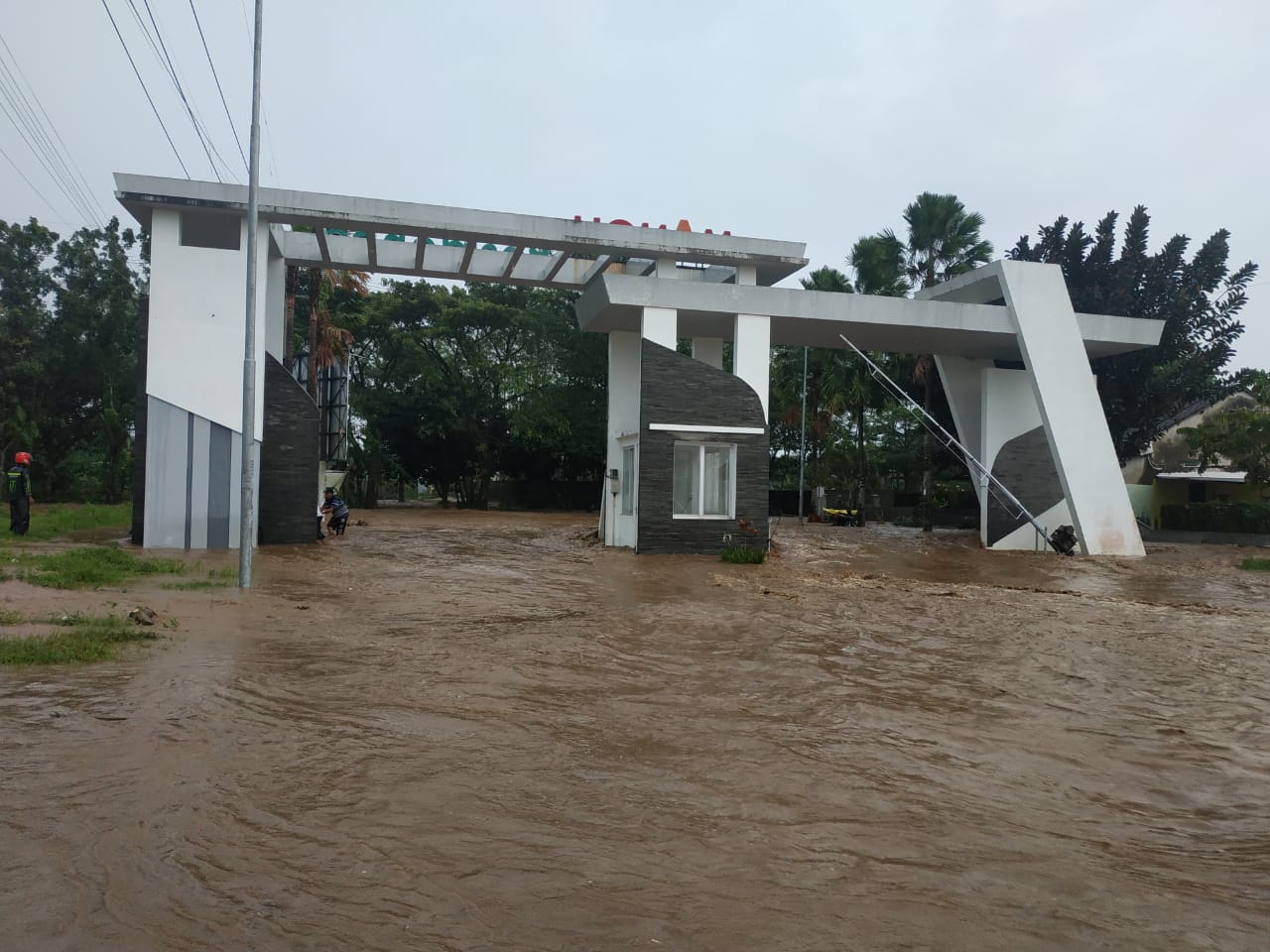 Korban Meninggal Dunia Akibat Banjir Jember Bertambah Satu Orang