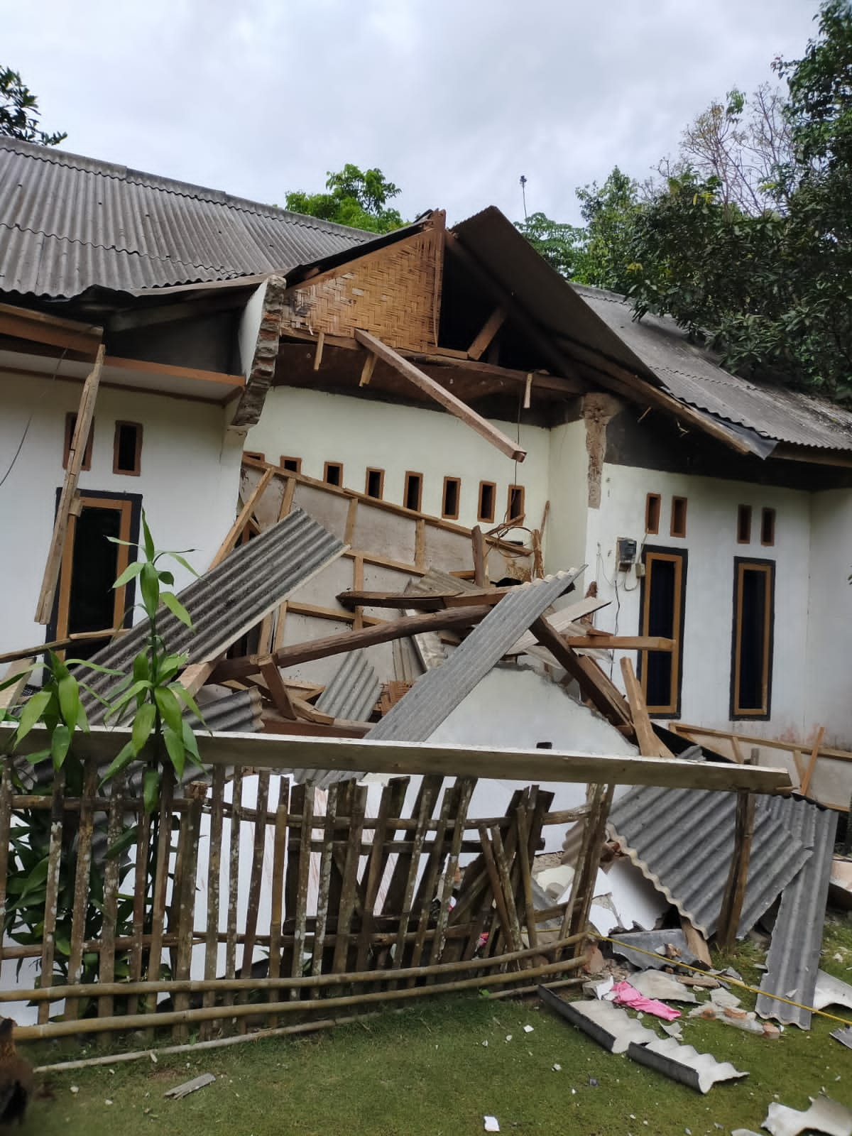 Gempabumi M 6,7 Banten, Beberapa Rumah Warga di Pandeglang Mengalami Kerusakan