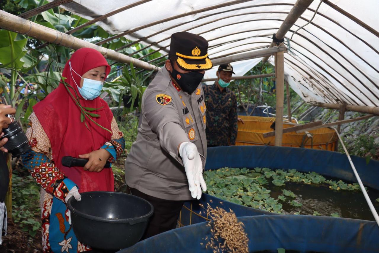 Kapolres Bogor Tinjau Kampung Tangguh di Wilayah Gunung Putri