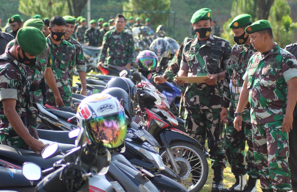 Berlakukan Sistem Gembok, Prajurit Kodim Abdya Siap Jadi Tauladan Lalu Lintas