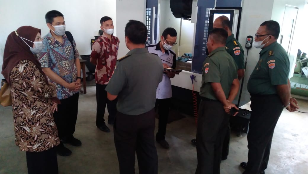 Inspirasi Laboratorium Dislitbang TNI AD Dorong SMK di Bandung Barat