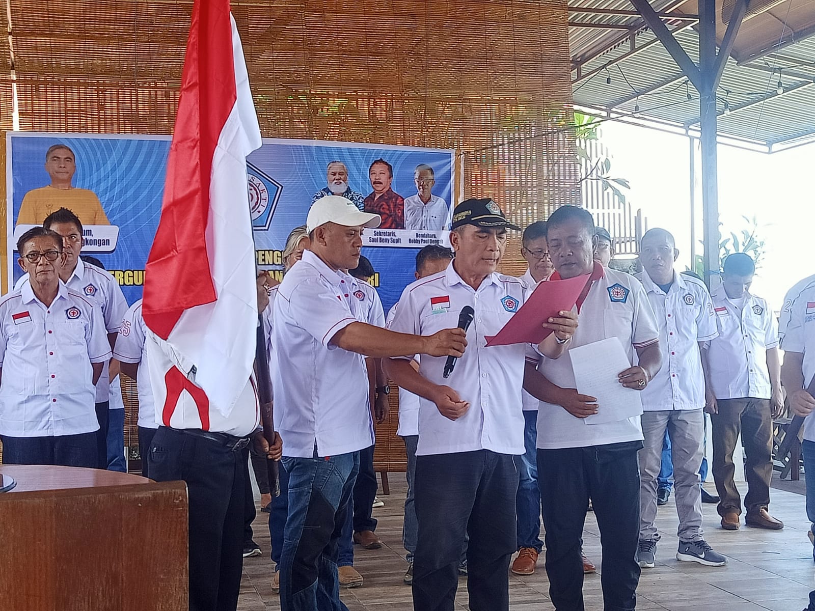 Butje Kalengkongan Lantik Pengurus Perguruan Olahraga Bela Diri Tri Eka Sakti Papua Barat