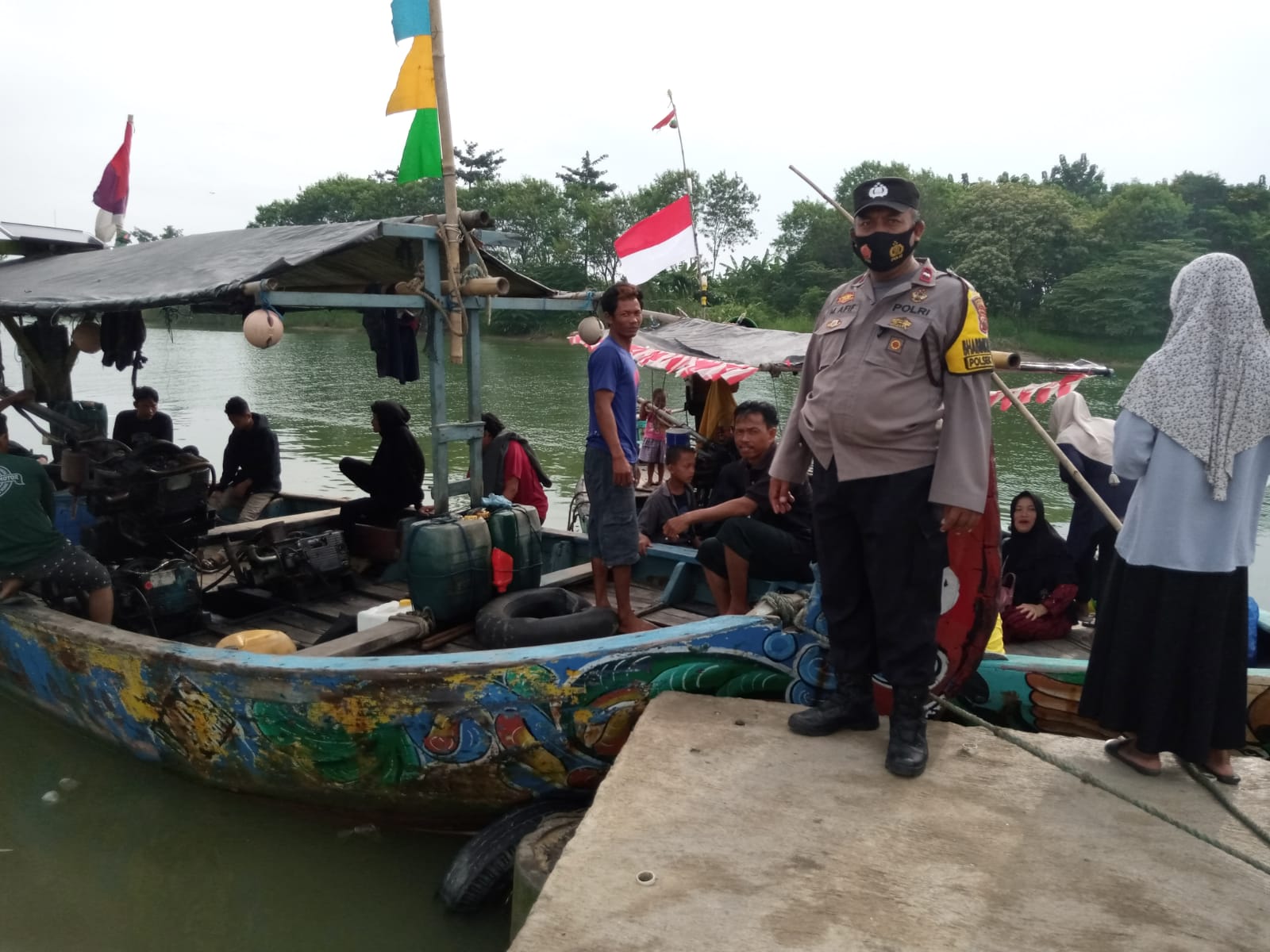 Ratusan Polisi Amankan Tradisi Syawalan di Demak