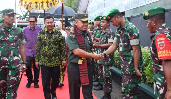 Pangdam Hasanuddin : Tripilar Ujung Tombak di Wilayah Jadilah Pengayom, Melindungi dan Melayani Masyarakat