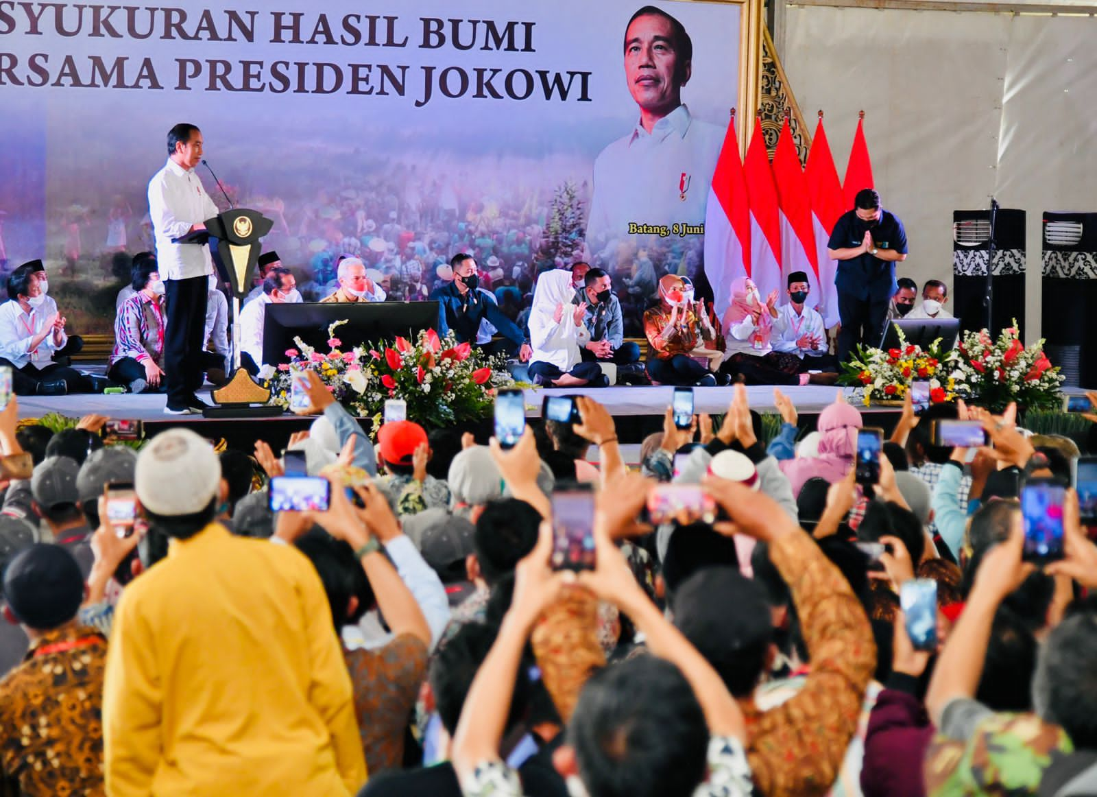 Gema Perhutanan Sosial: Petani Berdiri dan Bersatu di Belakang Presiden Jokowi