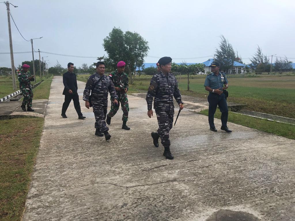 Danguspurla Koarmada I, Kunjungi Markas Satgas Komposit Marinir Natuna