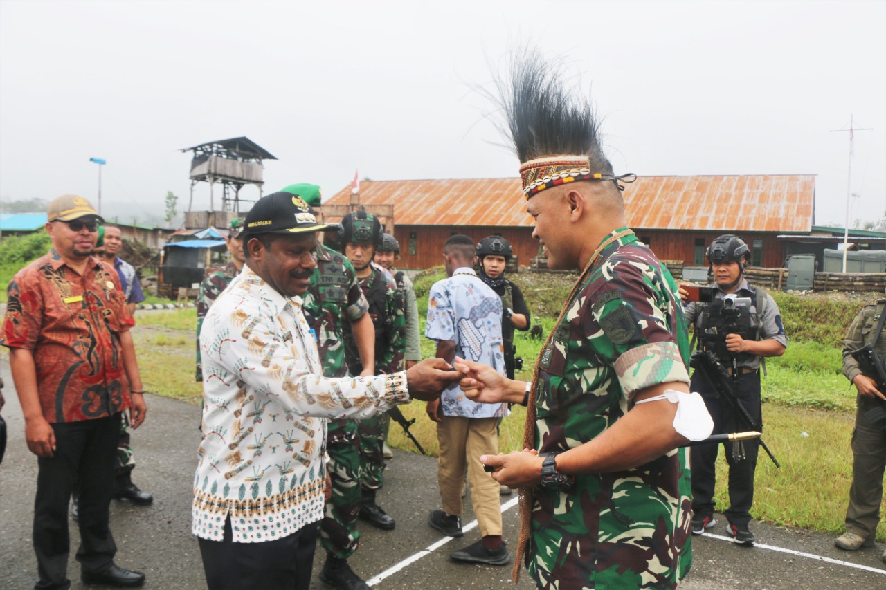 Komandan Korem 172/PWY Brigjen TNI J.O. Sembiring Kunjungan Kerja ke Distrik Kenyam