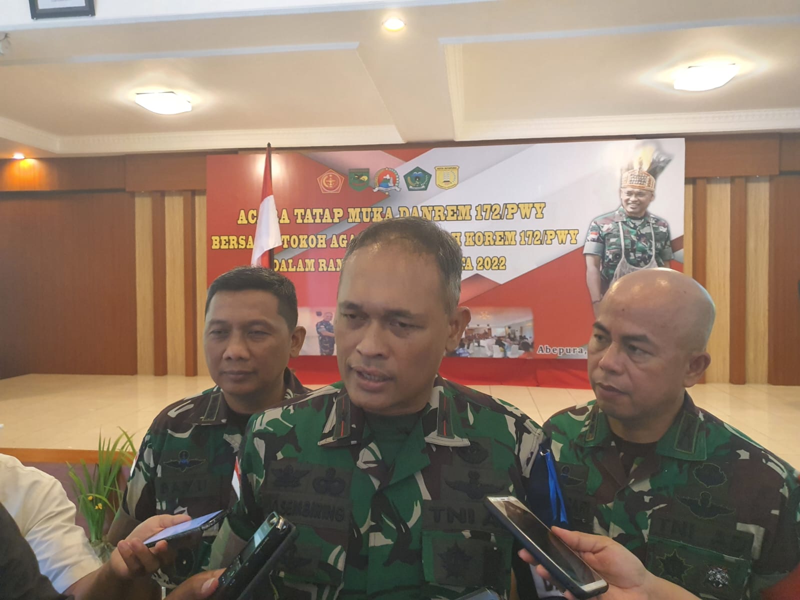 Brigjen TNI J.O Sembiring : TNI Pastikan Bantu Usut Dugaan Anggotanya Terlibat Kaburnya Bupati Mamberamo Tengah