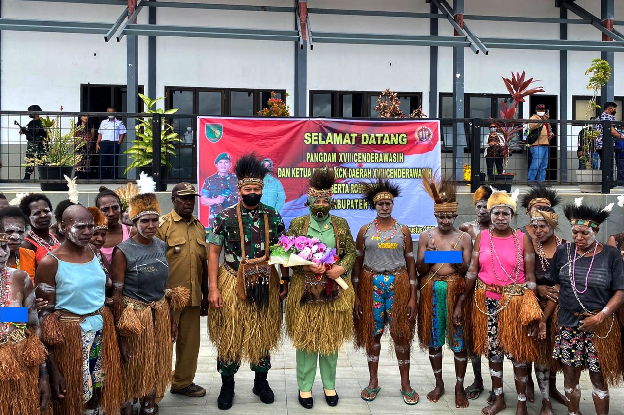 Kunjungan Panglima Kodam XVII/Cenderawasih ke Kab. Asmat – Papua