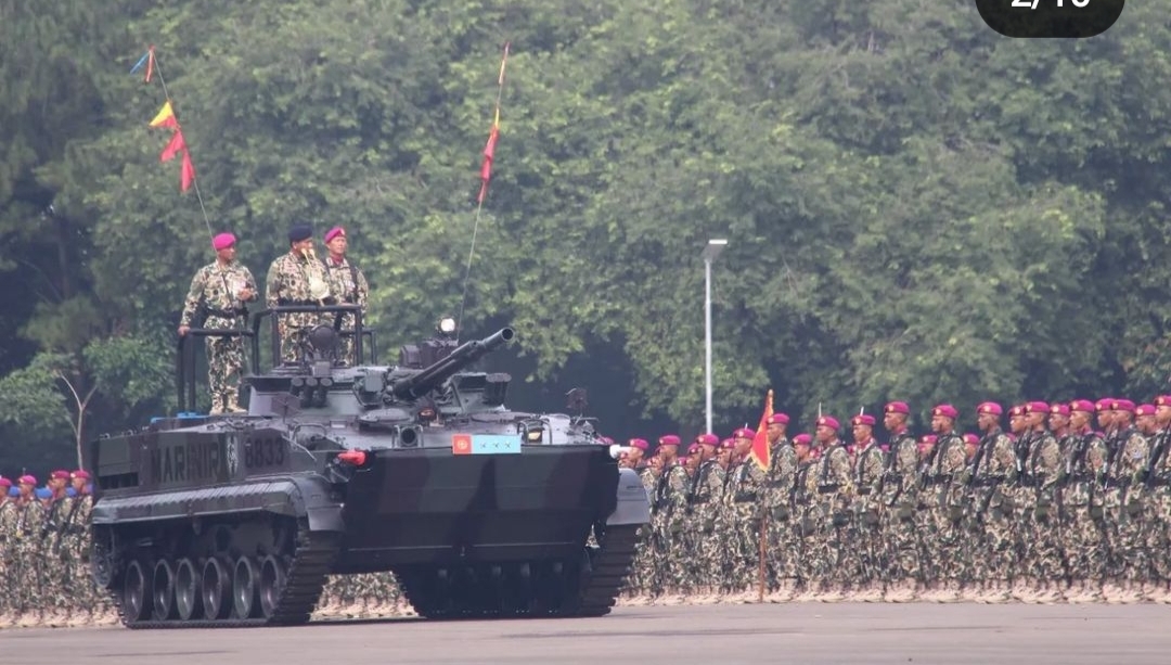 Prajurit Petarung Brigif 1 Marinir melaksanakan Upacara HUT Ke-77 Korps Marinir