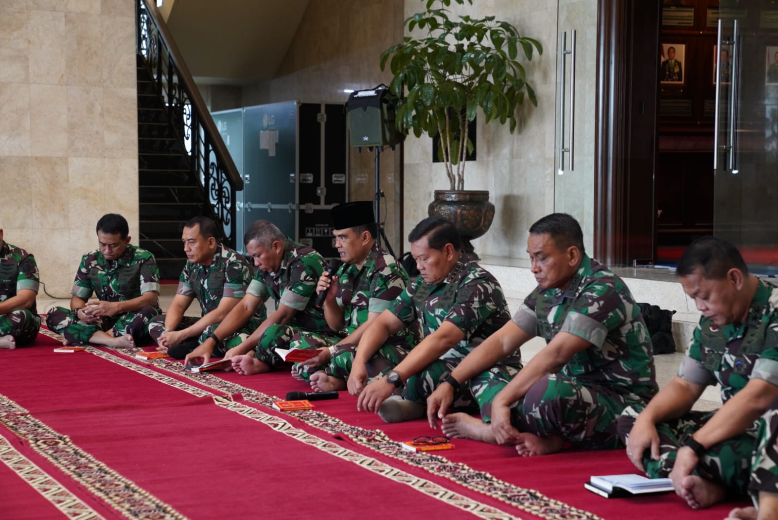 Mabes TNI Awali Kerja di Tahun 2023, Gelar Doa Bersama