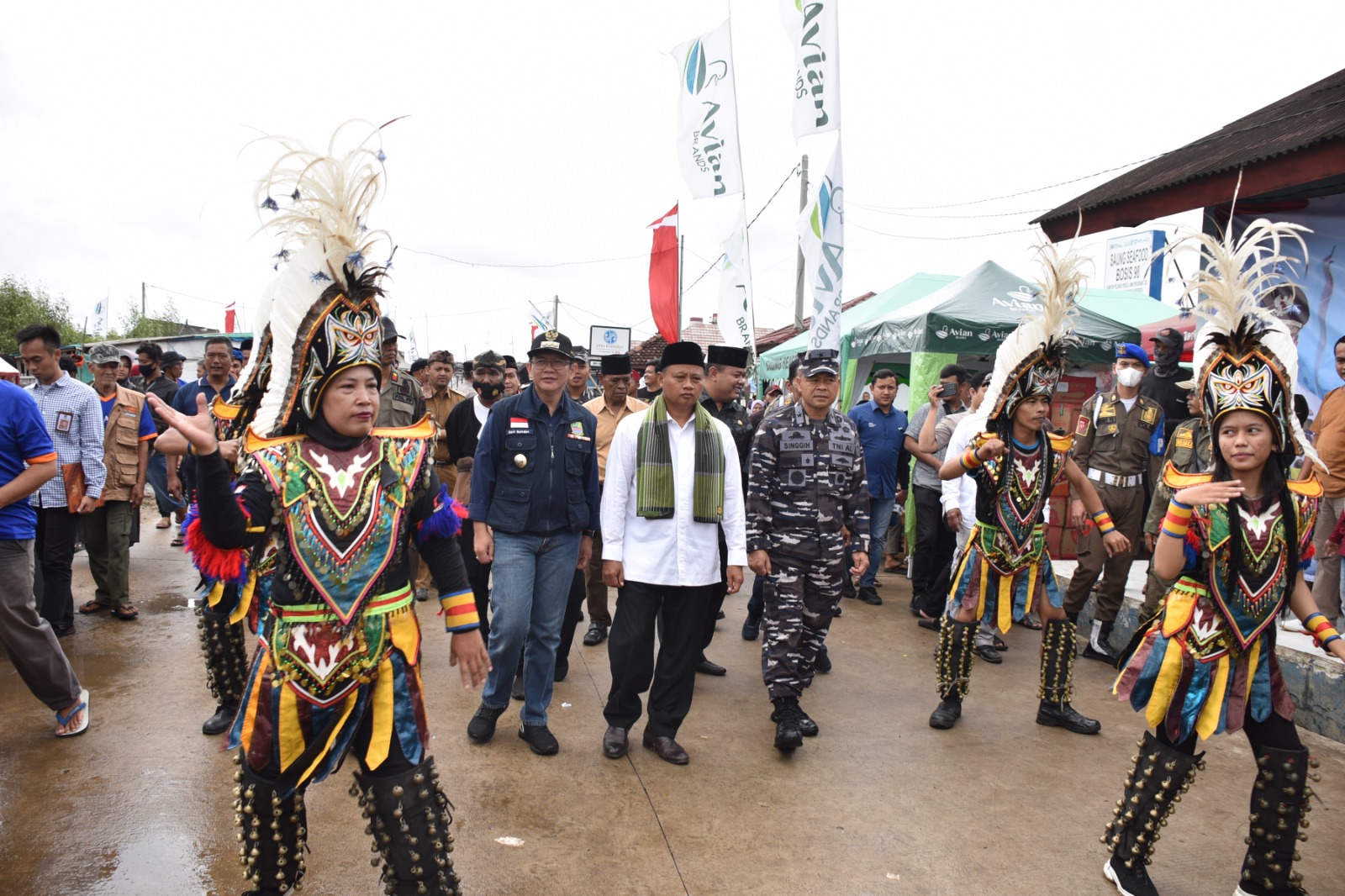 Kolinlamil Hadiri Tradisi Syukuran Nelayan Enam Muara di TPI Paljaya Muara Tawar