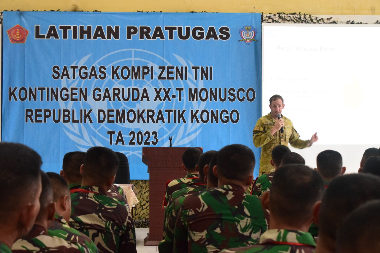 Satgas Kompi Zeni TNI Kontingen Garuda XX-T Monusco – Kongo Terima Pembekalan HAM