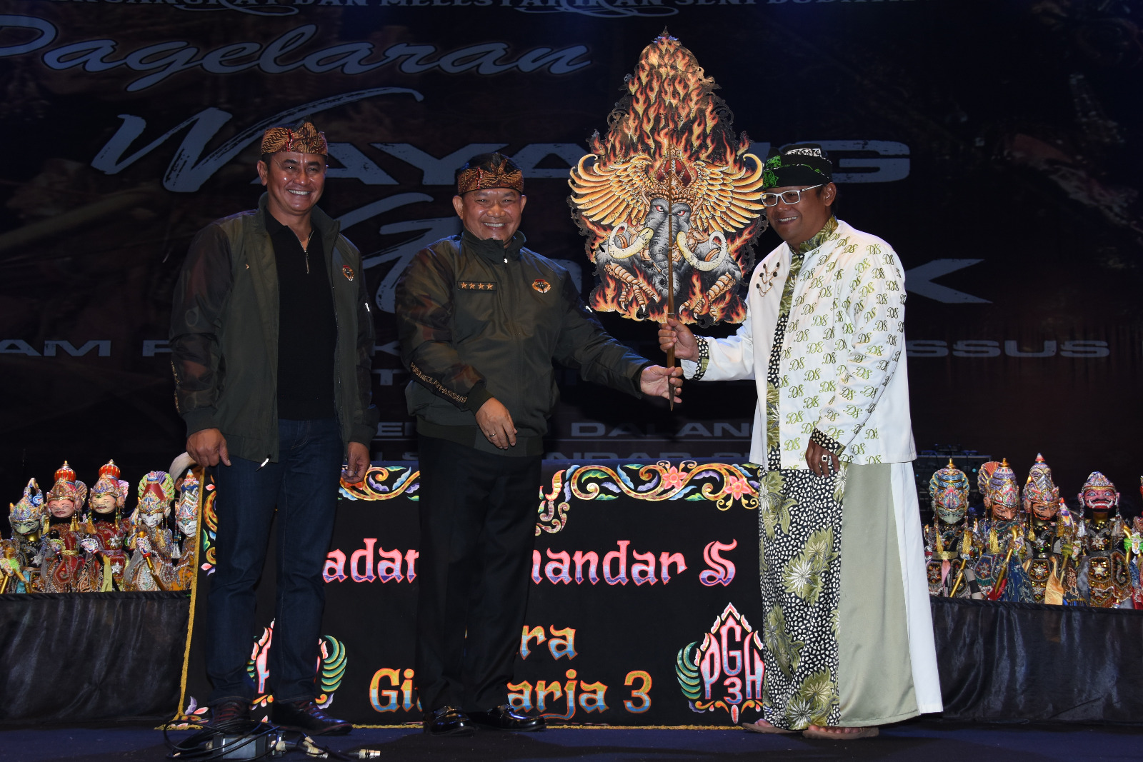 Pagelaran Wayang Golek Lakon Jabang Tutuka, Gatot Kaca Kesatria Pringgadani Sambangi Pusdikkatpassus