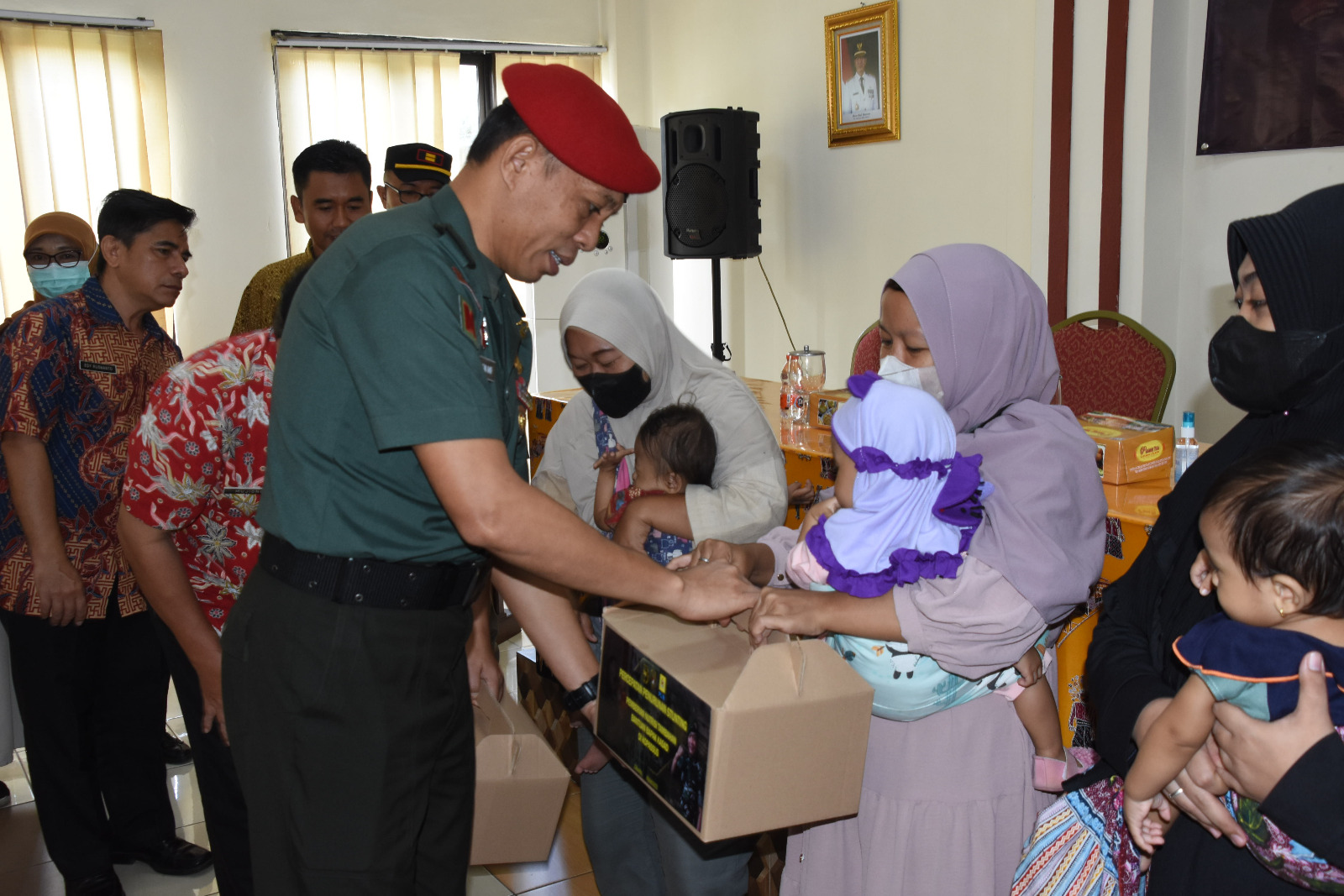 Kopassus Berikan Nutrisi Guna Penurunan Stunting di Wilayah Teritorialnya