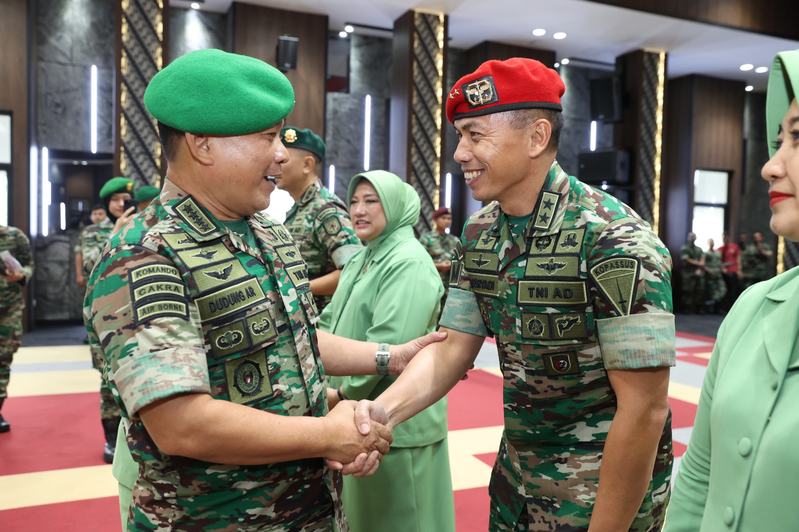 Kasad Terima Laporan Kenaikan Pangkat 47 Pati TNI AD, Termasuk Danjen Kopassus Termuda dan Dua Kowad