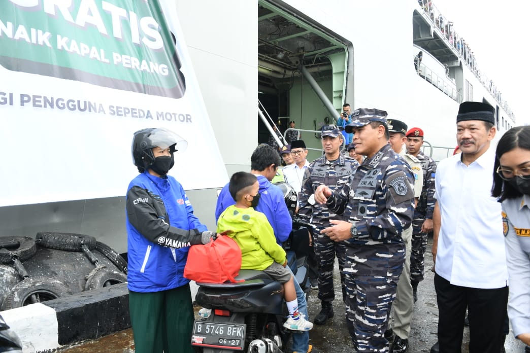 Kasal Lepas Mudik Gratis Bersama TNI AL, Gunakan Jalur Laut dan Darat